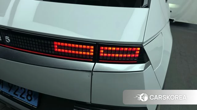 Hyundai Ionic 5 id 4293765 из Кореи 15