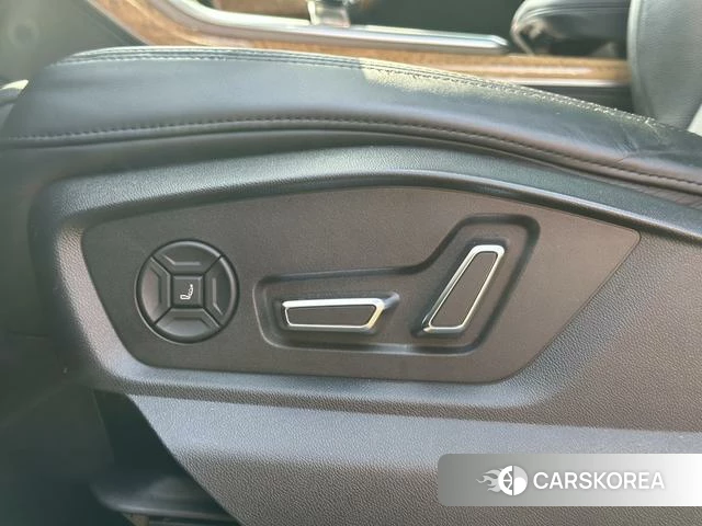 Audi Q7 id 4258862 из Китая 15
