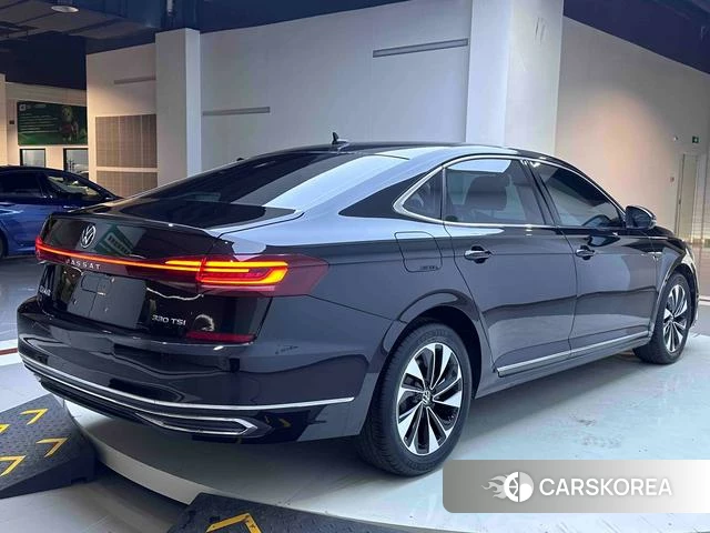 Volkswagen Passat id 4264681 из Китая 15