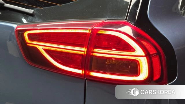 Kia The New Niro id 4750942 из Кореи 15