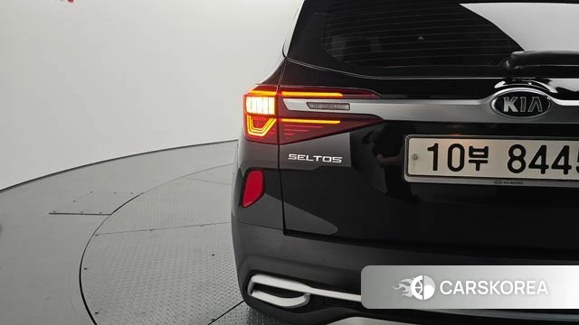 Kia Seltos id 4390167 из Кореи 15