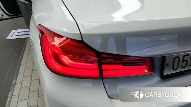 BMW 5 Series (G30) id 4203982 из Кореи 15