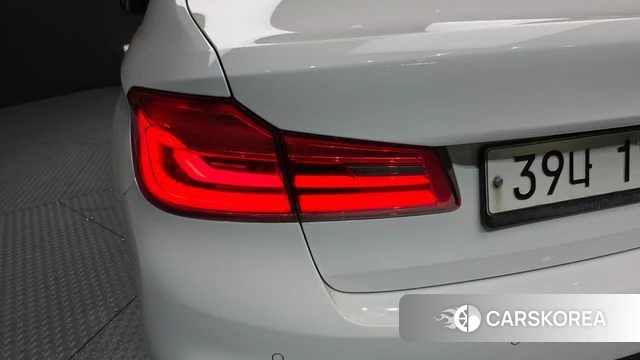 BMW 5 Series (G30) id 4197119 из Кореи 15