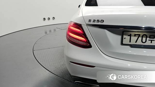 Mercedes-Benz E-Class W213 id 4416705 из Кореи 15