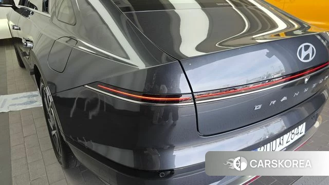 Hyundai Grandeur Hybrid (GN7) id 4500035 из Кореи 15