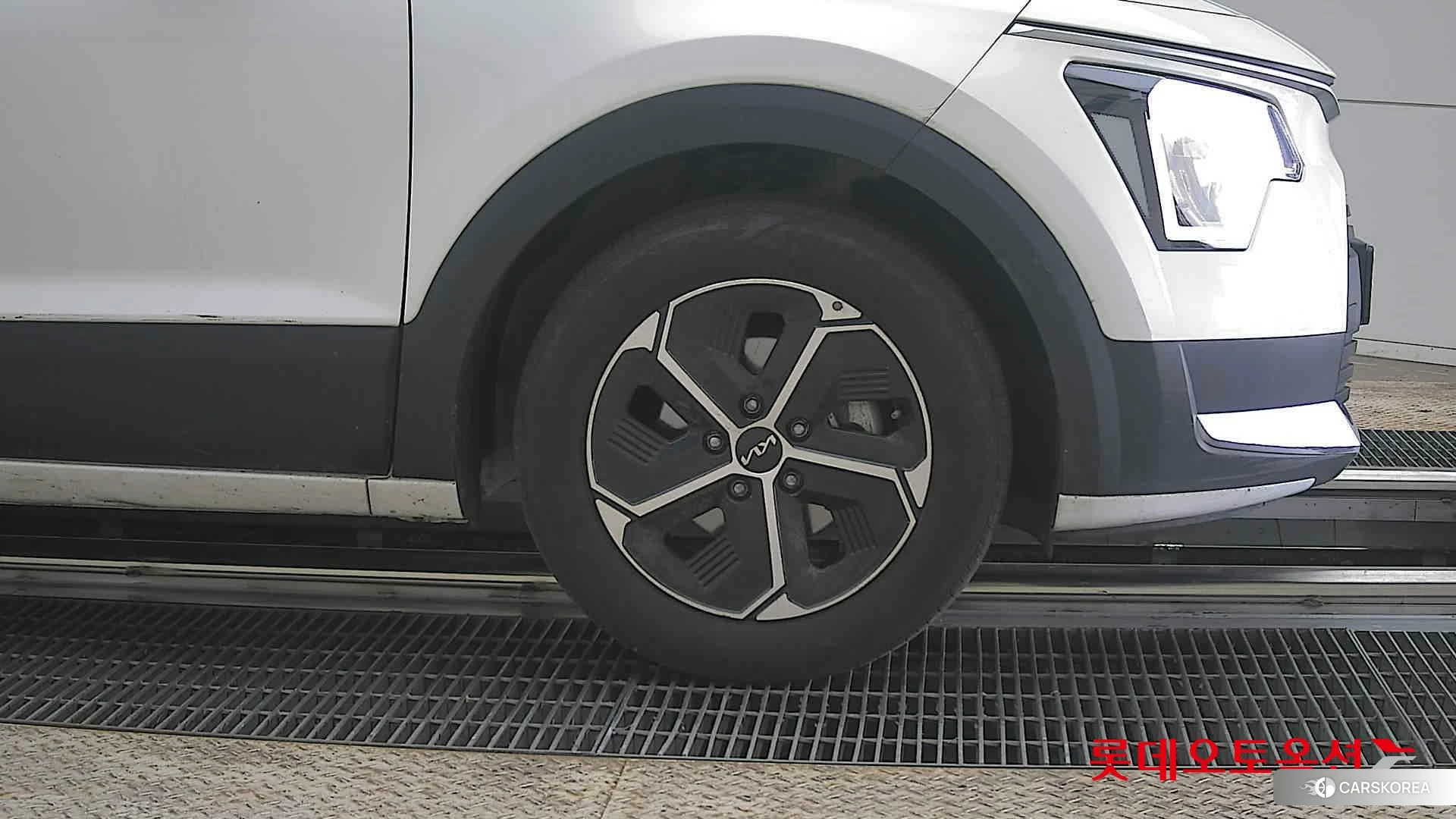 Kia Niro Hybrid id 3888396 из Кореи 15