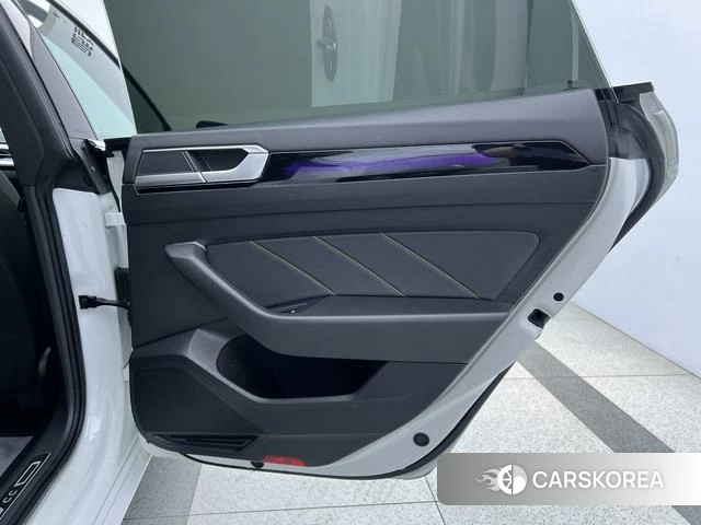Volkswagen CC id 4207507 из Китая 15