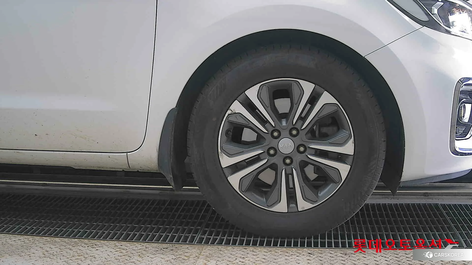 Kia Carnival id 4289633 из Кореи 15