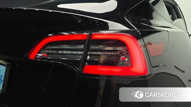 Tesla Model 3 id 4524168 из Кореи 15