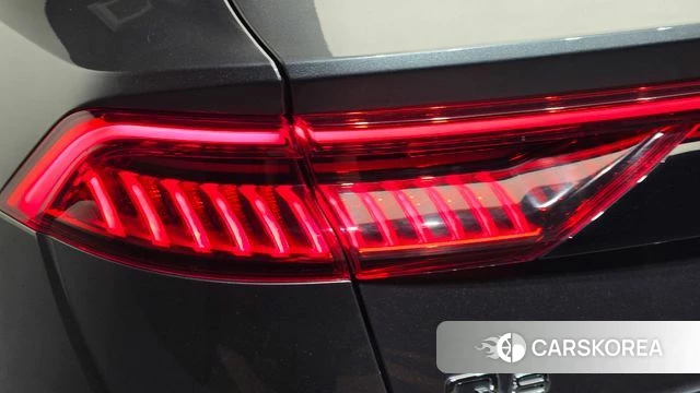 Audi Q8 (4M) id 4609303 из Кореи 15