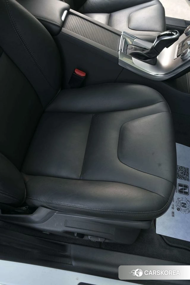 Volvo V60 id 4210960 из Китая 15