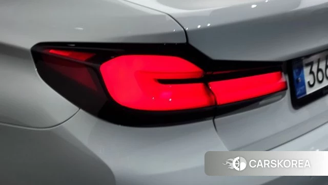 BMW 5 Series (G30) id 4779127 из Кореи 15