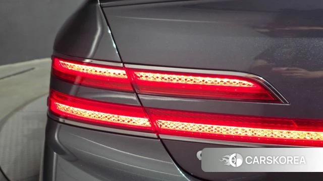 Genesis G90 id 4543215 из Кореи 14
