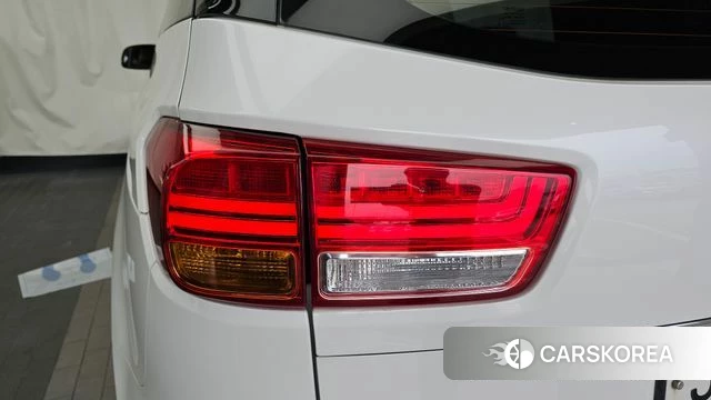 Kia All New Carnival id 4536677 из Кореи 15
