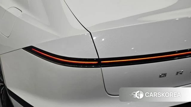 Hyundai Grandeur Hybrid (GN7) id 4617980 из Кореи 15