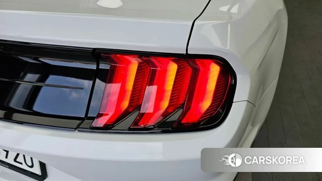 Ford Mustang id 4740267 из Кореи 15