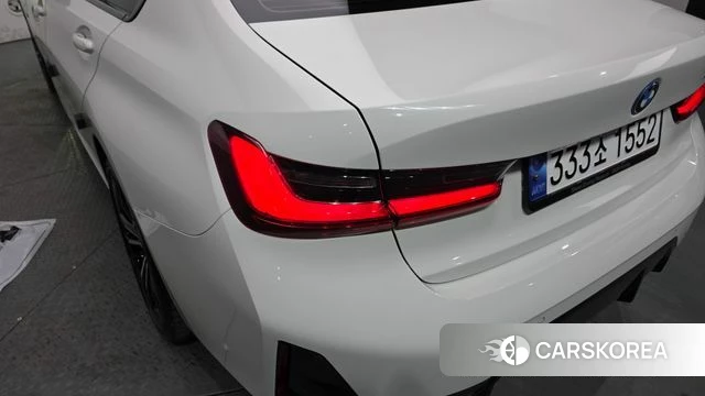 BMW 3 Series (G20) id 4292588 из Кореи 15
