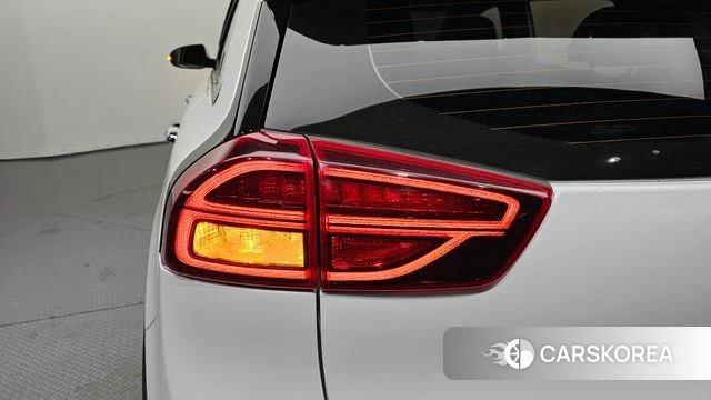 Kia Niro EV id 4202573 из Кореи 15