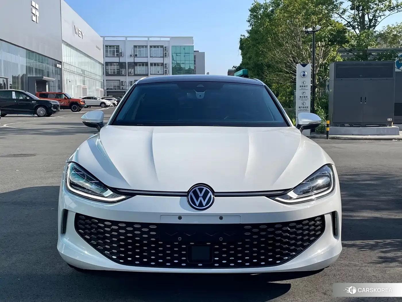 Volkswagen Lamando id 4622714 из Китая 15