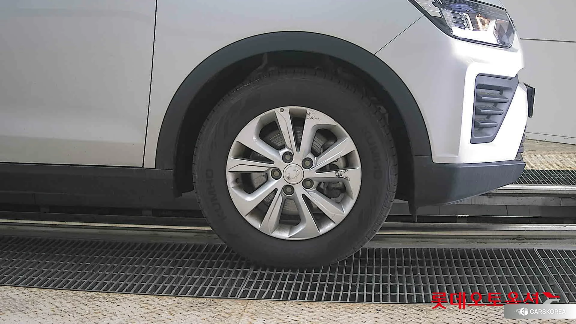 SsangYong Tivoli id 4289654 из Кореи 15