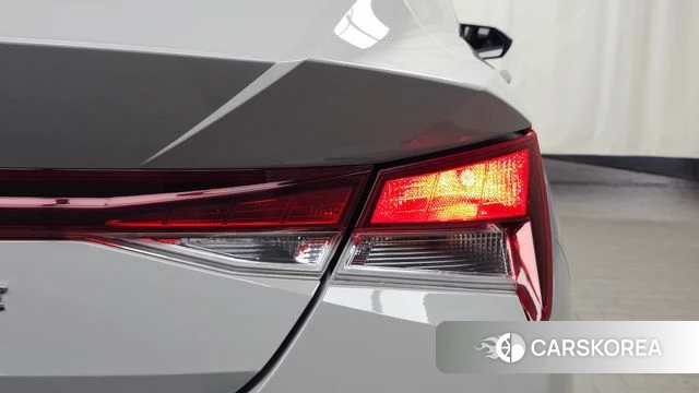 Hyundai Avante (CN7) id 4428896 из Кореи 15