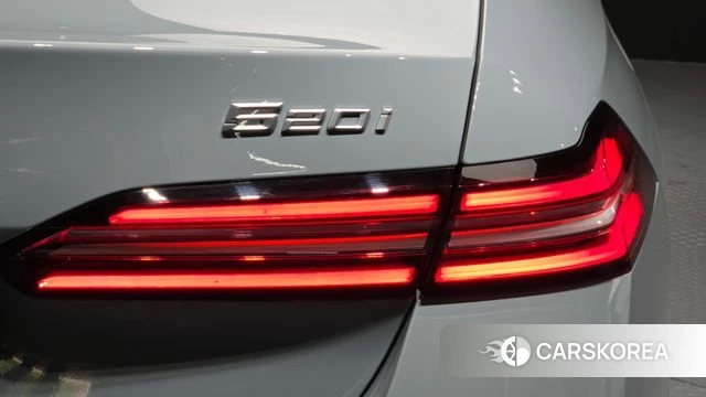 BMW 5 Series (G60) id 4499727 из Кореи 15