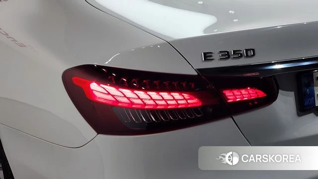 Mercedes-Benz E-Class W213 id 4872545 из Кореи 15