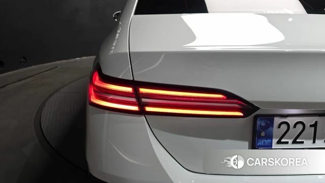 BMW 5 Series (G60) id 4280556 из Кореи 15