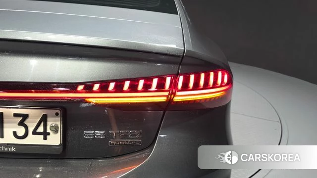 Audi A7 (4K) id 4609817 из Кореи 15
