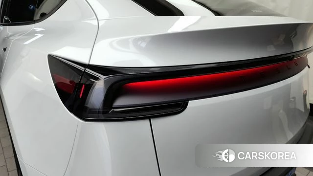 Tesla Model Y id 4359833 из Кореи 15