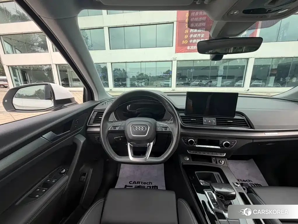 Audi Q5L id 4655134 из Китая 15