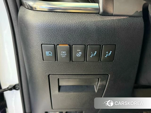Toyota Wilfa id 4261650 из Китая 15