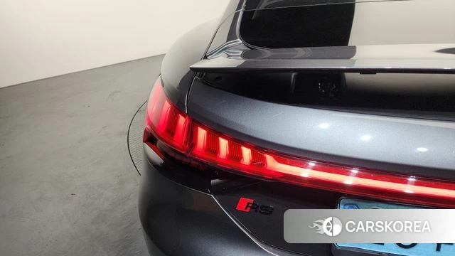 Audi e-Tron GT id 4382285 из Кореи 15