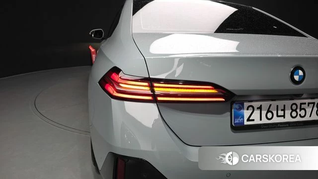 BMW 5 Series (G60) id 4719790 из Кореи 15