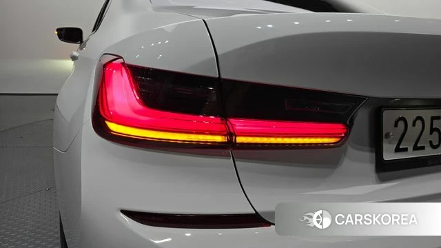 BMW 3 Series (G20) id 4872965 из Кореи 15
