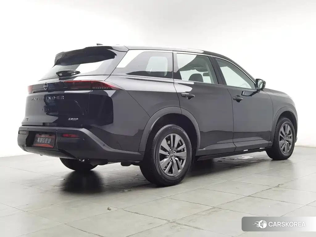 Nissan Pathfinder id 4681168 из Китая 15