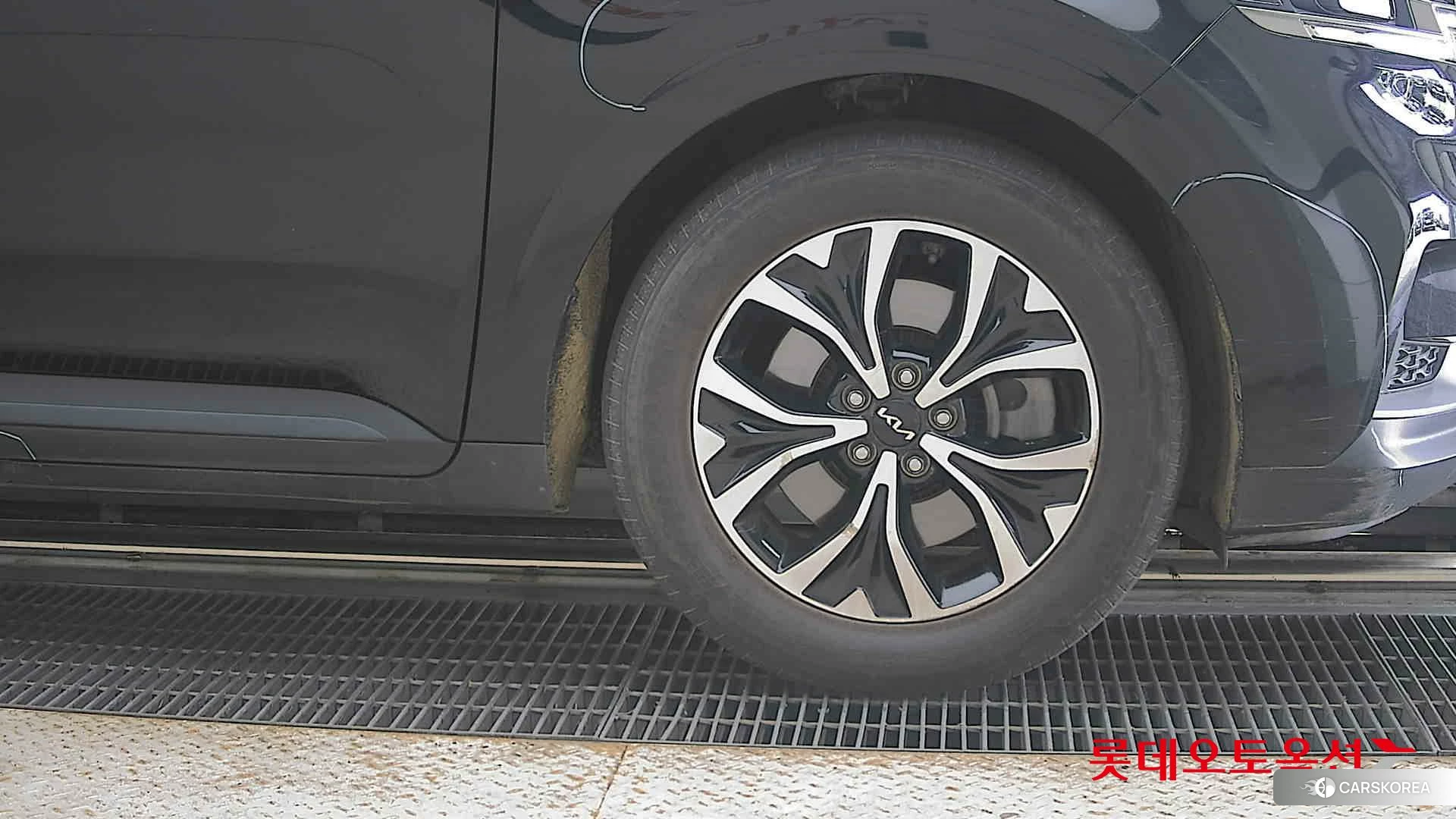 Kia Carnival id 4664336 из Кореи 15