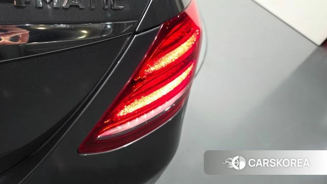 Mercedes-Benz E-Class W213 id 4232650 из Кореи 15