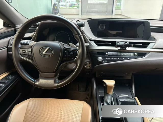 Lexus ES id 4276674 из Китая 15
