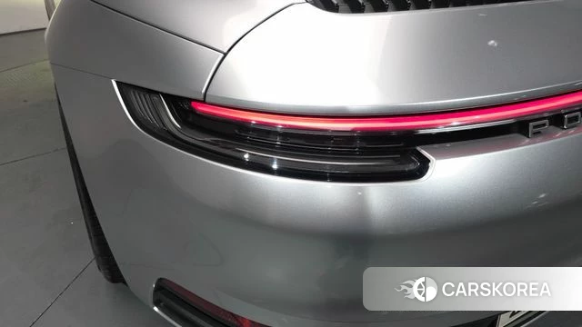 Porsche 911(992) id 4294071 из Кореи 15