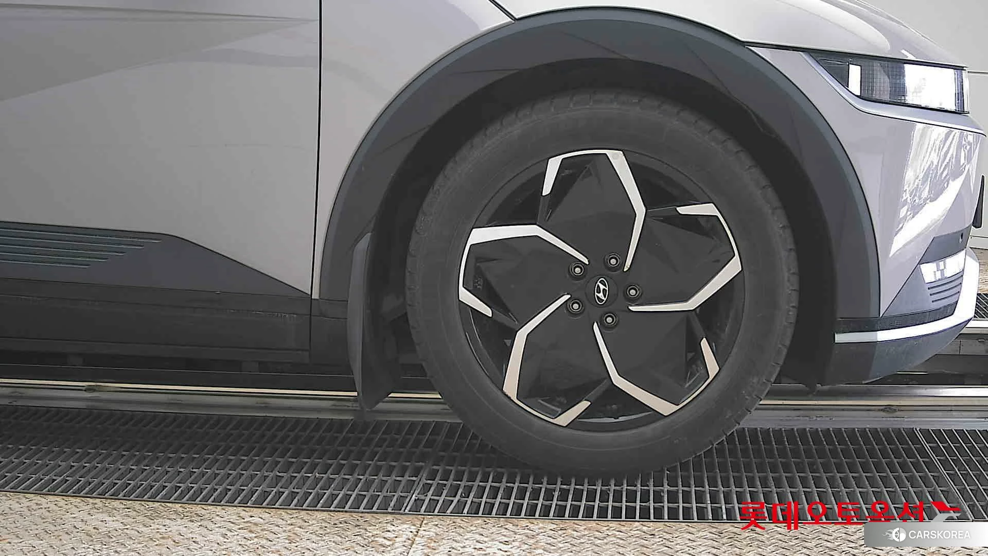 Hyundai IONIQ 5 id 3888360 из Кореи 15