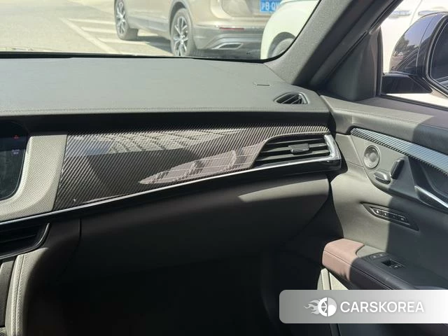Cadillac CT6 id 4213201 из Китая 15