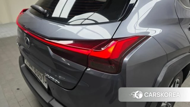 Lexus UX250h id 4390227 из Кореи 15