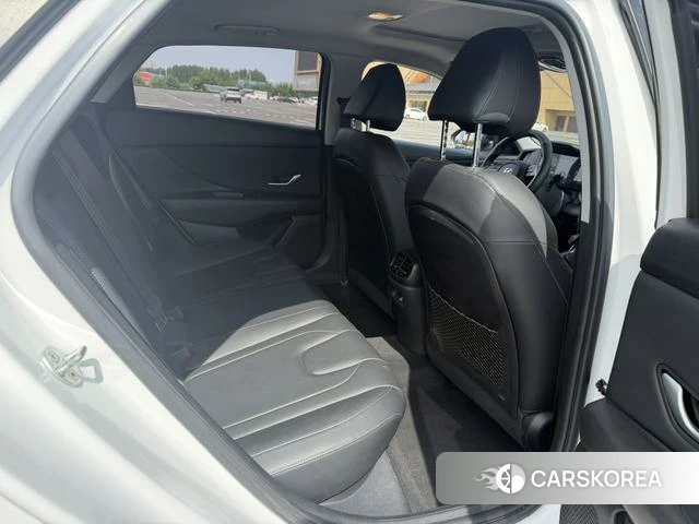 Hyundai Elantra id 4374657 из Китая 15