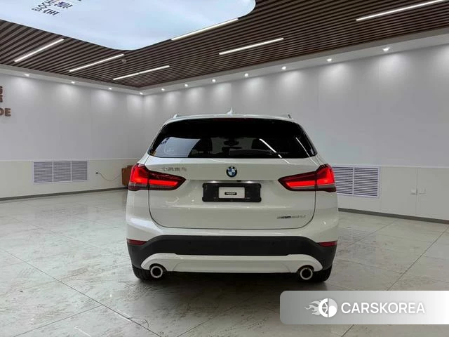 BMW X1 id 4278908 из Китая 15