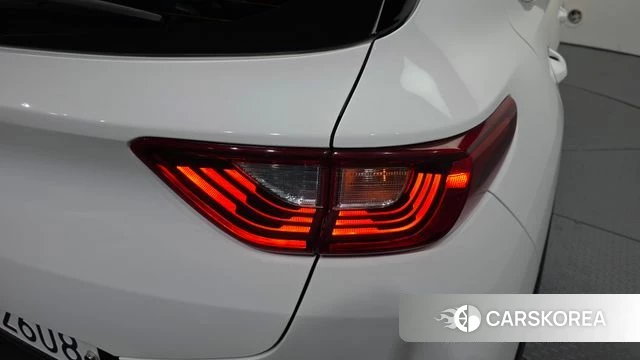 Kia Stonic id 4251150 из Кореи 15