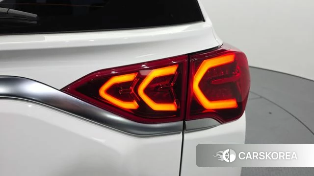 Ssangyong Beautiful Korando id 4614777 из Кореи 15