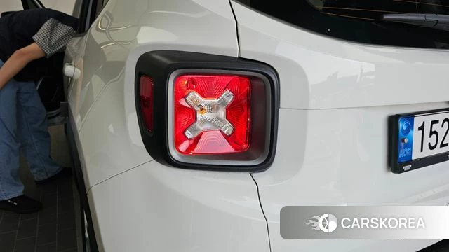Jeep Renegade id 4444987 из Кореи 15