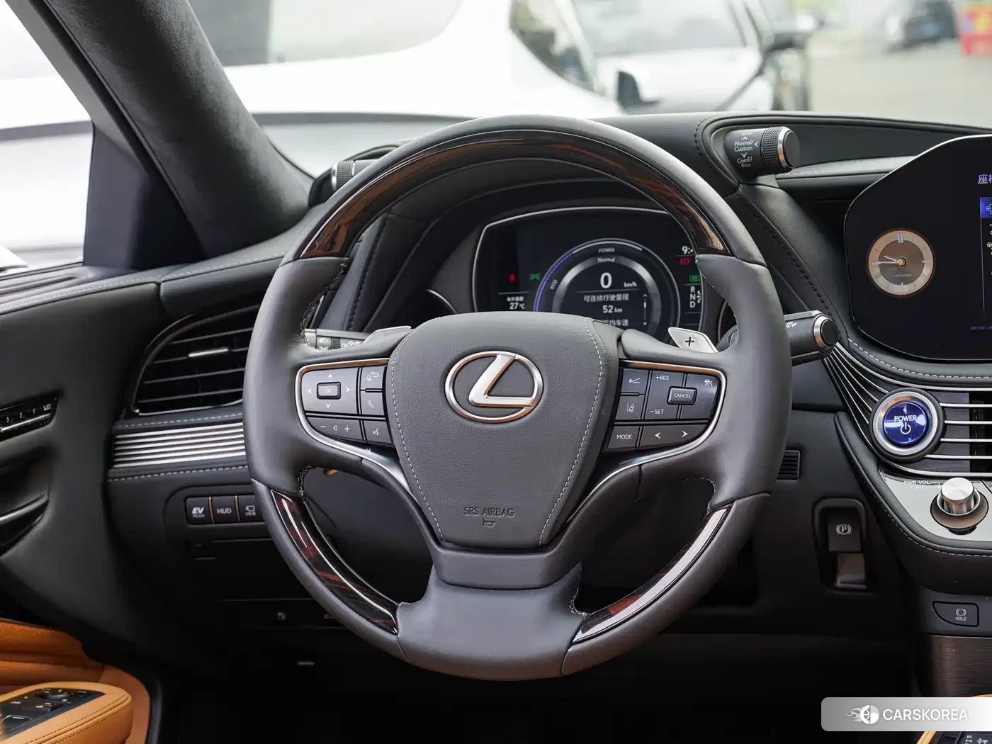 Lexus LS id 4583743 из Китая 15