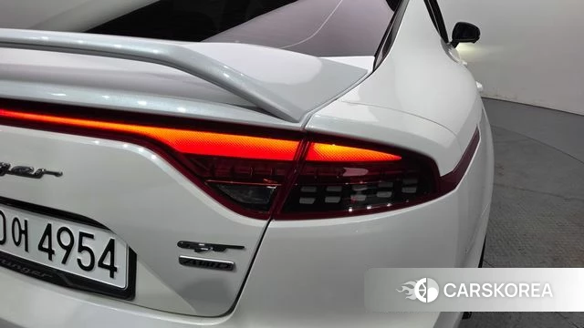 Kia Stinger Meister id 4519449 из Кореи 15